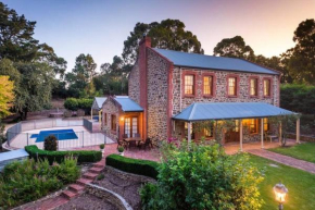 Hahndorf Luxury Retreat 5 bedrooms for 12 guests